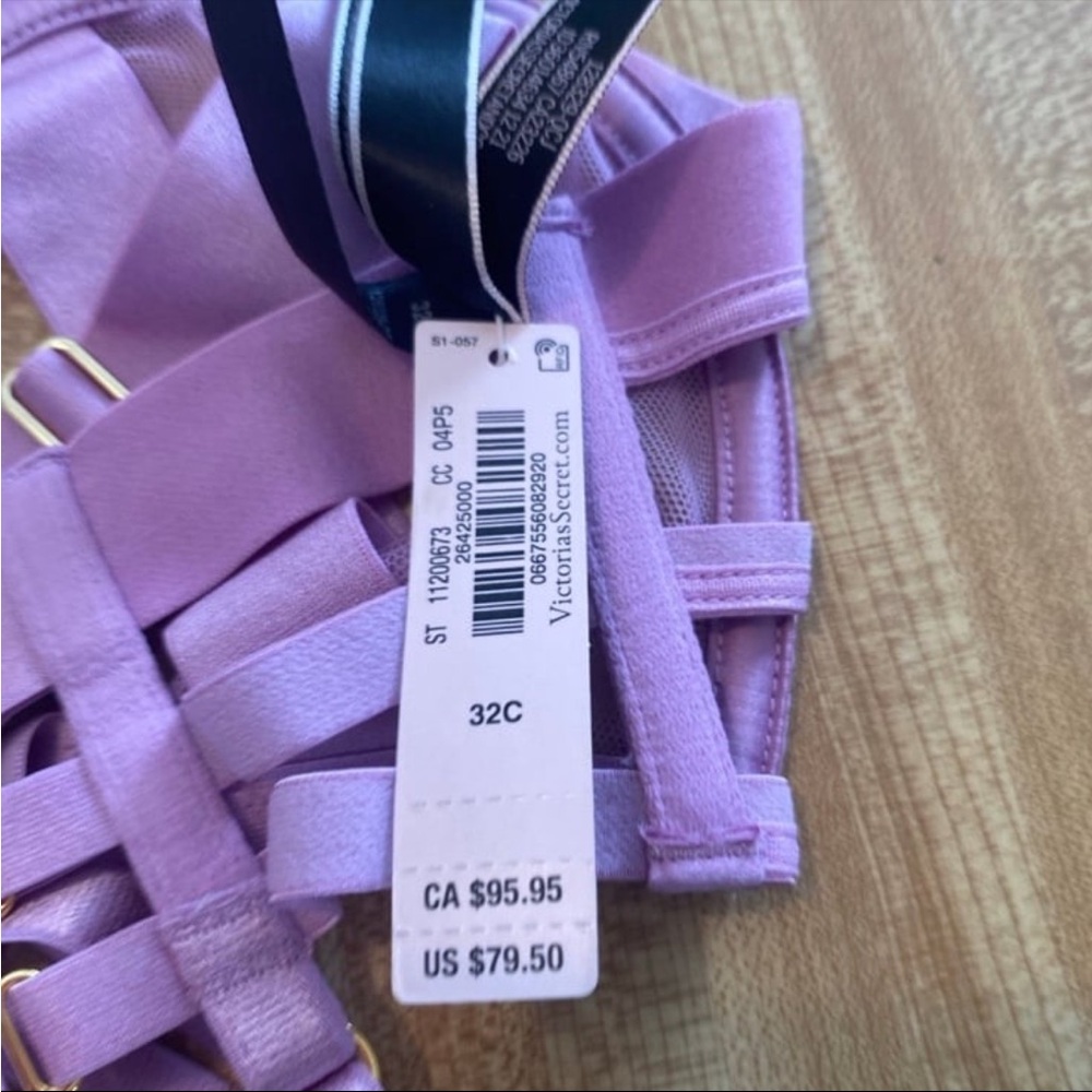 Victoria’s Secret Strappy Open Cup Demi Bra NWT size 32C - Picture 7 of 7